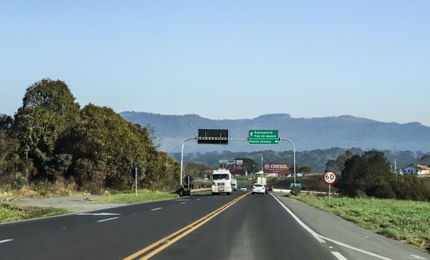 Mais de mil km de rodovias no Paraná passam para a iniciativa privada