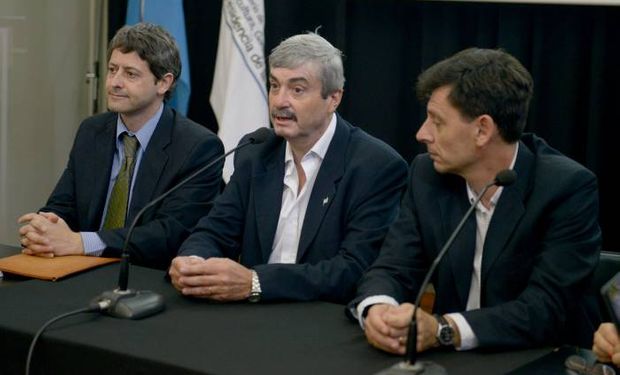 Nestor Roulet encabezó la reunión junto a Mariano Lechardoy y Martín Lema.