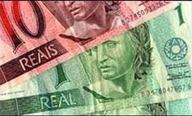 El real se desvaloriza más y obliga al BCRA a acelerar el ritmo de devaluación del peso