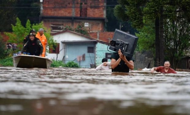 No Rio Grande do Sul, além das mortes, foram registrados até o momento 2.984 pessoas desalojados, 1.650 desabrigados e 66 cidades afetadas. (Foto - Prefeitura de Passo Fundo).