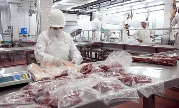 El Gobierno analizó el funcionamiento de la cadena de la carne y se anticipa a la etapa de mitigación
