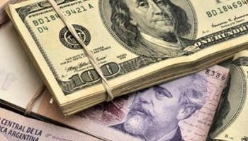 Dólar: el Banco Central consiguió recortar la suba con una venta fuerte en el último minuto