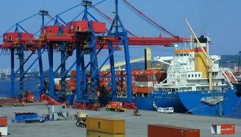 Déficit de cuenta corriente de Brasil sube a récord