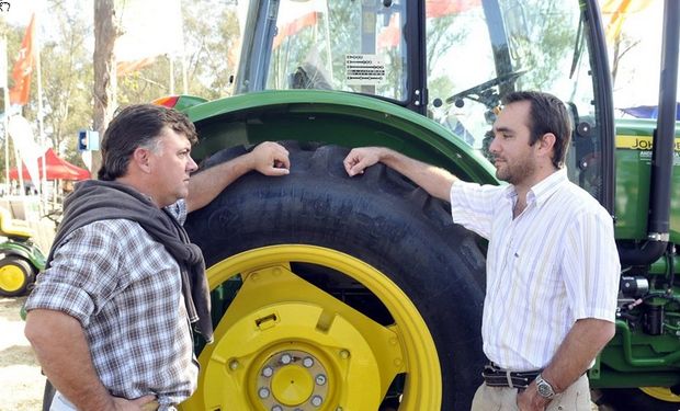 En el Chaco: empate. Alejandro Garilisi, que alquiló la parte agrícola de su campo, y Juan Pablo Goujon, que alquila para sembrar, pactaron los mismos valores de la última campaña. Foto: Jorge Domini