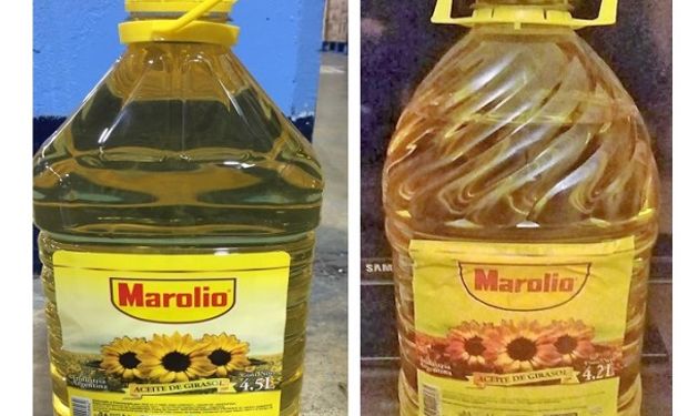 Aceite de girasol Marolio. Genuino el de la derecha y falsificado el de la izquierda.