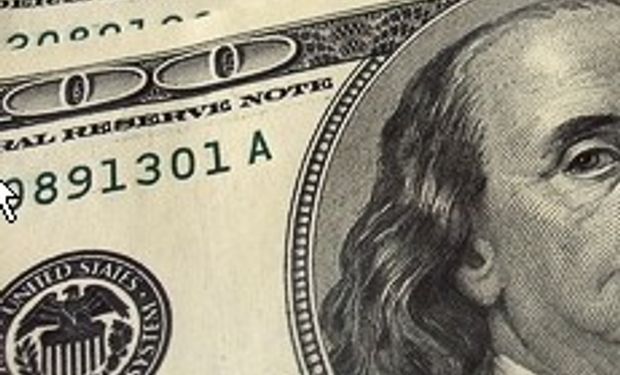El dólar cerró a $ 5,54 y el 'blue' trepa a $ 9,10