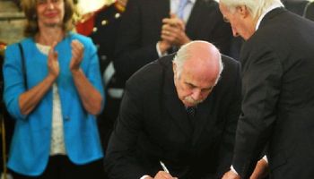 "Abierto al diálogo con todos los sectores"