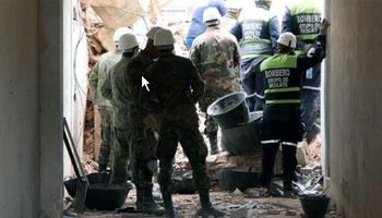 Rosario: tras el derrumbe, los vecinos afectados por la onda expansiva vuelven a sus hogares