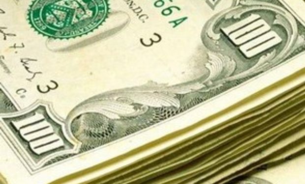 El dólar sube a $ 5,58 y el 'blue' se acerca firme a $ 9