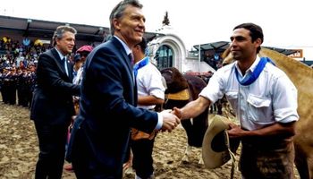 Macri recibe a la Mesa de Enlace el próximo martes