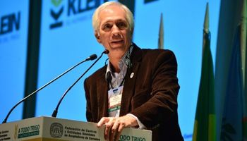 Se prorroga la baja de retenciones a la soja