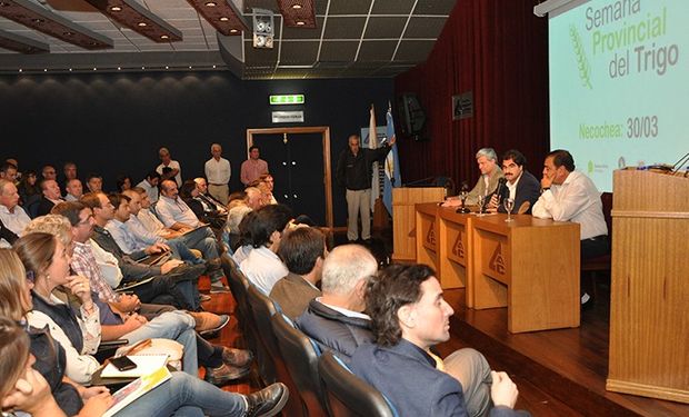 Sarquís: "La cadena del trigo genera más de 110 mil puestos de trabajo en la Provincia".