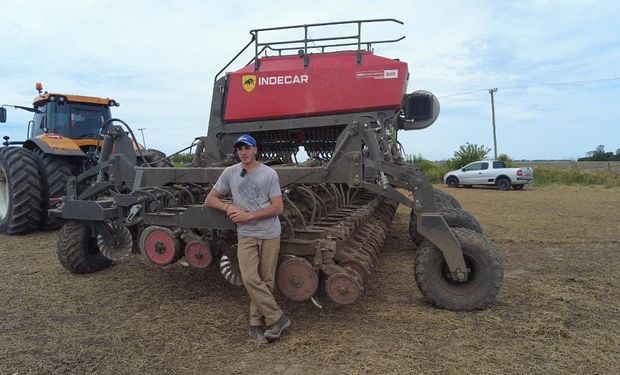 ¿Récord? Sembró 180 hectáreas de soja en horas y cuenta los detalles