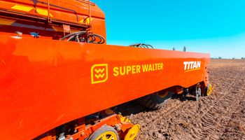 La sembradora que nació para el campo argentino y ahora apunta a Europa: salen a competir contra las "Mercedes-Benz, BMW o Audi" de la maquinaria y tienen muy buena aceptación