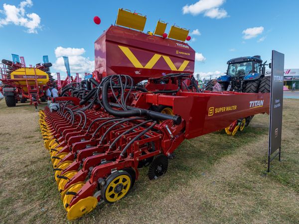 sembradora titan super walter