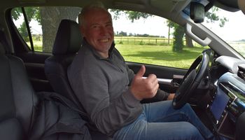 El campo, la pasión oculta de Roberto Sensini: de las 20 hectáreas de su padre a transformar 900 hectáreas en una empresa familiar de granos, carne y genética con tecnología de punta