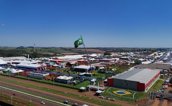 Evento da Coopavel reúne 430,3 mil visitantes em cinco dias, supera marca histórica e amplia volume de negócios em relação à edição anterior