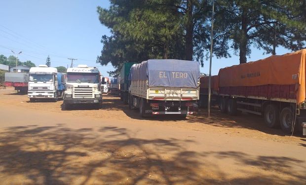 Contrabando de soja en Misiones: secuestran 8 camiones y destacan que es uno de los operativos más grandes de la historia