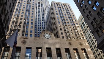 Bajas para la soja y el maíz en Chicago