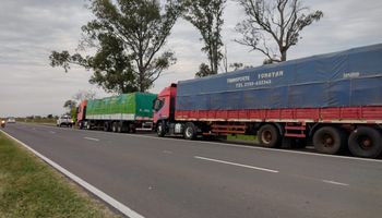 Gendarmería celebró el secuestro de dos camiones con soja