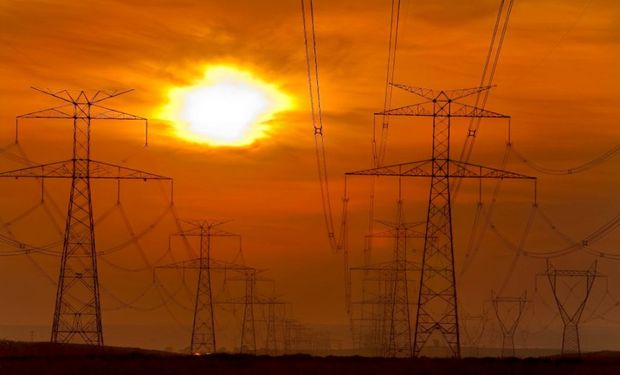 Sol volta ao Brasil, mas risco de chuva forte e ventos de até 90 km/h persiste