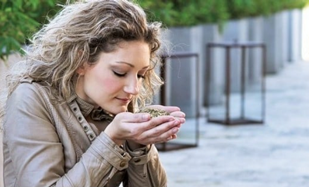 "El mate es amargo", sentenció la sommelier argentina Karla Johan en el Día del Mate