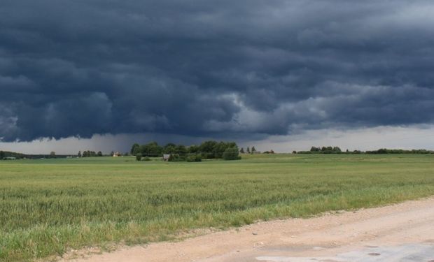 Anticipan lluvias y tormentas hasta el jueves