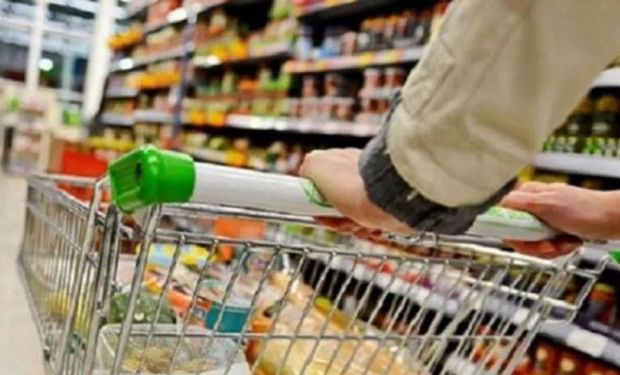 El Gobierno se reúne con el sector alimenticio para buscar un acuerdo de precios