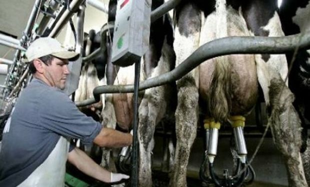La subasta estuvo a cargo de la firma consignataria Sáenz Valiente, Bullrich y Cía. SA, con el martillo de Gervacio Sáenz Valiente.