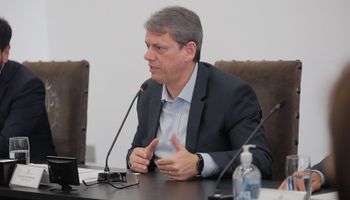 'Errei': Tarcísio de Freitas pede desculpas após fala sobre crise do metanol em São Paulo