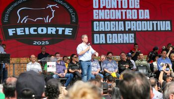 Governo de SP lança fundo para proteger pecuaristas em crise