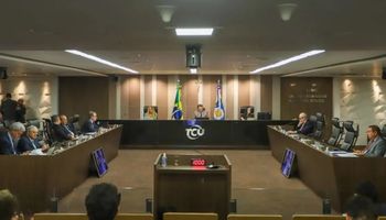 TCU aprova contas do governo Lula de 2025, mas faz ressalvas sobre dívida e renúncias fiscais