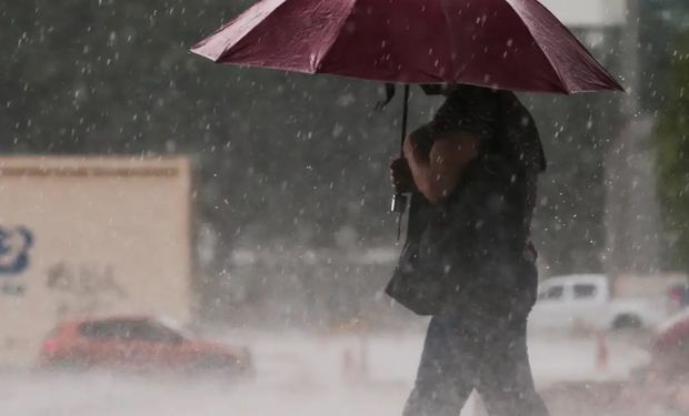 Não se descarta algum temporal isolado com raios e ocasional queda de granizo com vento. (Foto - Marcelo Casa Jr/Ag. Brasil)