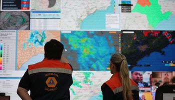 Temporais colocam SP em alerta e Defesa Civil aciona Gabinete de Crise