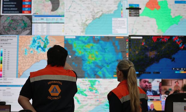 Temporais colocam SP em alerta e Defesa Civil aciona Gabinete de Crise