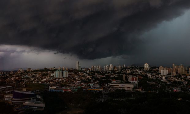 Temporais avançam pelo Sudeste e Norte nesta sexta-feira e elevam risco de acumulados