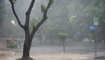 Brasil terá terça de temporais no Sul e Sudeste e calor intenso no Nordeste