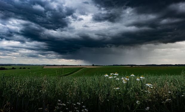 Sul do Brasil enfrenta sequência de temporais até domingo