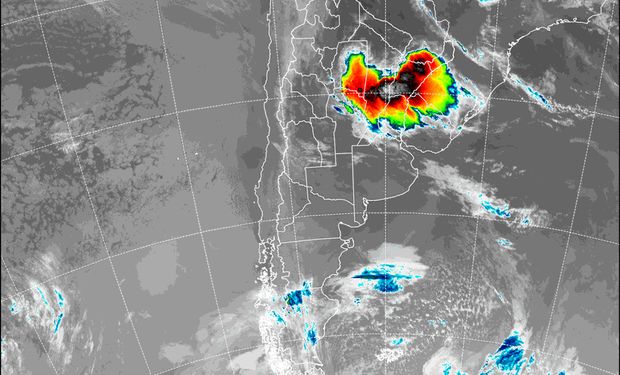 Alerta naranja y roja por tormentas en el Litoral