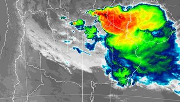 Amplio alerta por lluvias y tormentas en el centro: las zonas que esperan hasta 100 mm