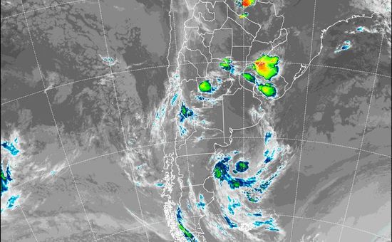 El Servicio Meteorológico Nacional emitió un aviso para siete provincias; es posible que a campo se estén observando condiciones muy dispares a la hora de tener continuidad en las labores de cosecha