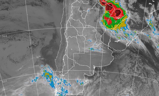 Rige un alerta del SMN por probables tormentas fuertes sobre regiones del NOA.