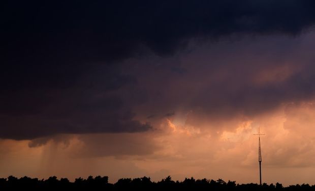 Se renovó el alerta por lluvias y tormentas en regiones de Buenos Aires y La Pampa: se esperan hasta 20 milímetros