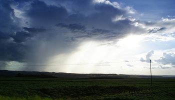 Un sistema frontal dejaría lluvias y tormentas