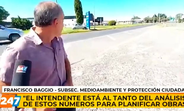 Insólito: presentaba un tótem de seguridad vial y un conductor se lo llevó puesto en vivo