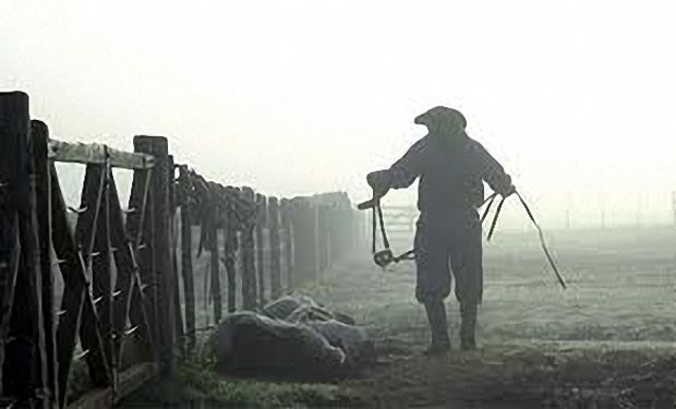 El uso de la Libreta del Trabajador Agrario es obligatorio en todo el territorio de la República Argentina.