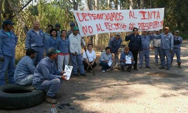 Trabajadores de INTA no quieren ser variable del ajuste.