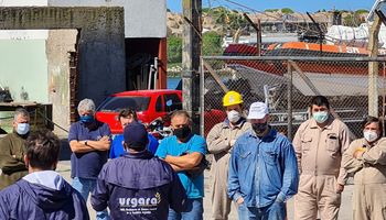 Trabajadores portuarios levantaron el paro, pero siguen en Estado de Alerta y Movilización
