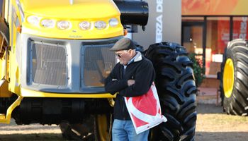 Subió la presión impositiva sobre el campo y cada $100 que genera una hectárea $63,6 se los lleva el Estado: en qué provincia conviene producir