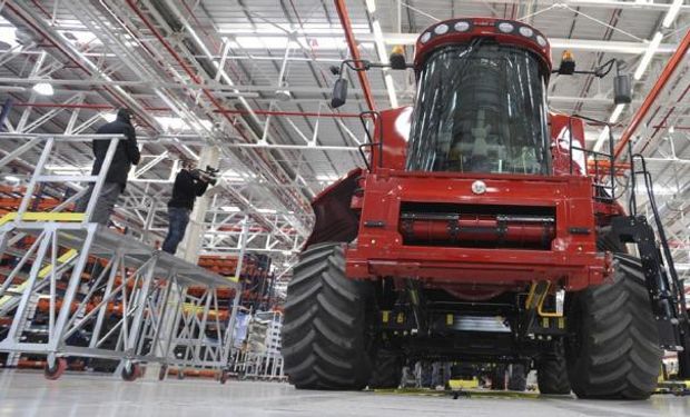 Durante 2014, la venta de tractores podría caer 30 por ciento